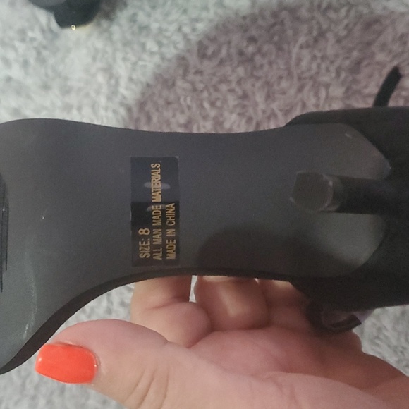 Quipid Open-Toe Peral Accent Heels - Picture 7 of 9